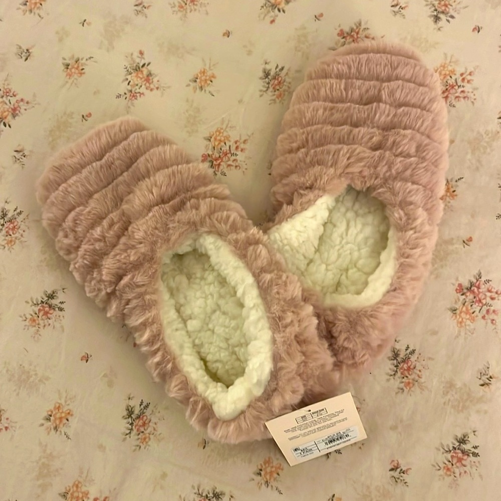 Fur and Sherpa slippers with grippers